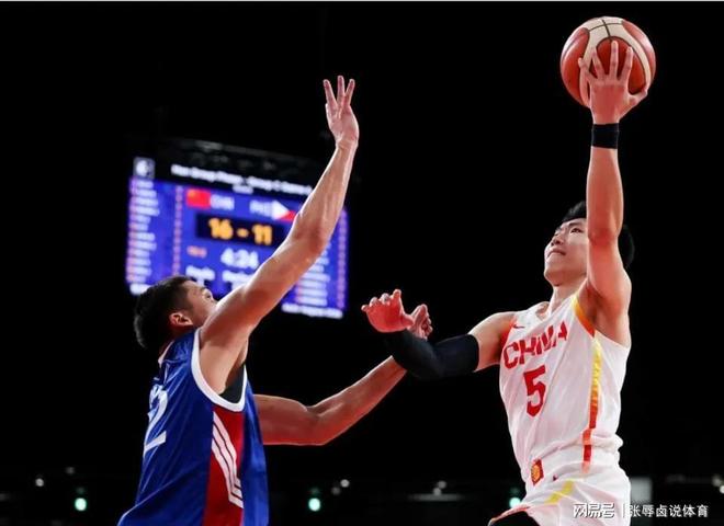 记者:特尔施特根接近永久转会加盟阿贾克斯