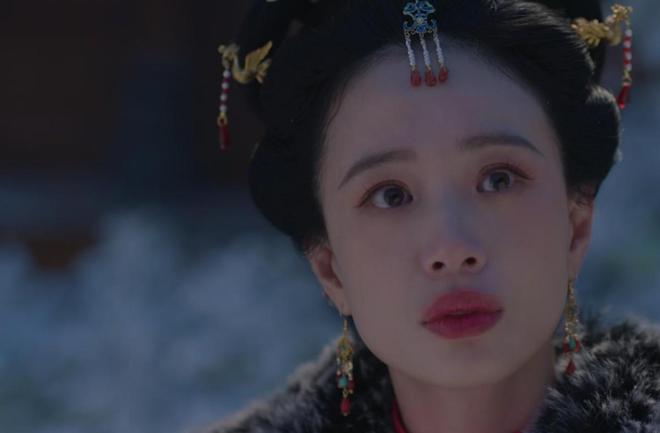 宋凯现场接机U17国足,感谢浮嶋敏创造历史并给全员戴花环