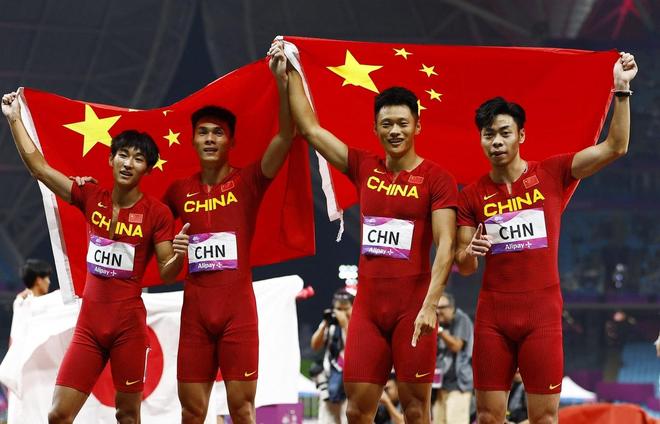 重伤老人换四家医院都不敢收?家属控诉:没有医院愿意承担责任!三甲主任:碰到苛刻的病人使人丧失信心,过度维权下,医生不敢轻易冒险