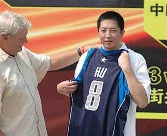 安佩姆:作为卫冕冠军在上半程输了多场比赛,这是不应该的