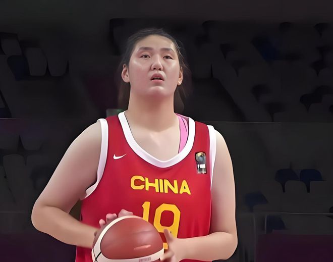 穆里尼奥太狠了!皇马强挖阿森纳两大王牌,新援刚来就要走