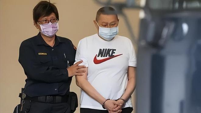 王欣瑜两盘不敌凯斯首轮出局排名跌至49，小布为战温网退赛诺丁汉