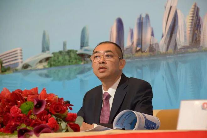 官方:深圳新鹏城中场张晓彬转会加盟武汉三镇