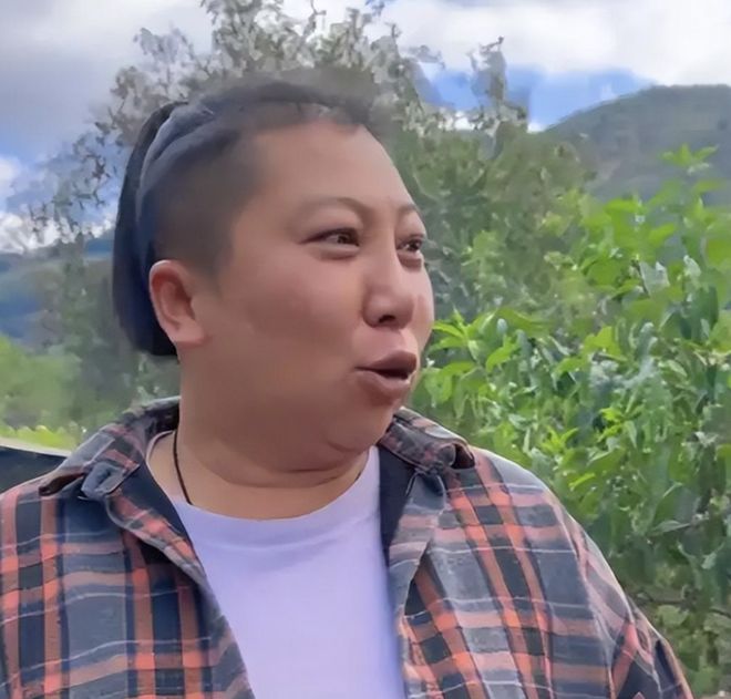每体：德斯特引多队关注，巴萨拥有球员20%转会分成