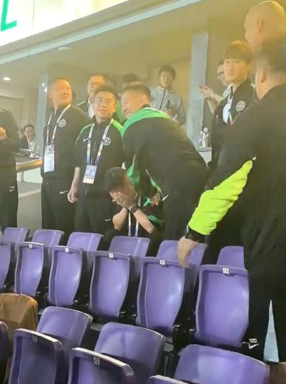 记者：申花外援仅拉唐一人随队出征玉溪，刘诚宇出战待定