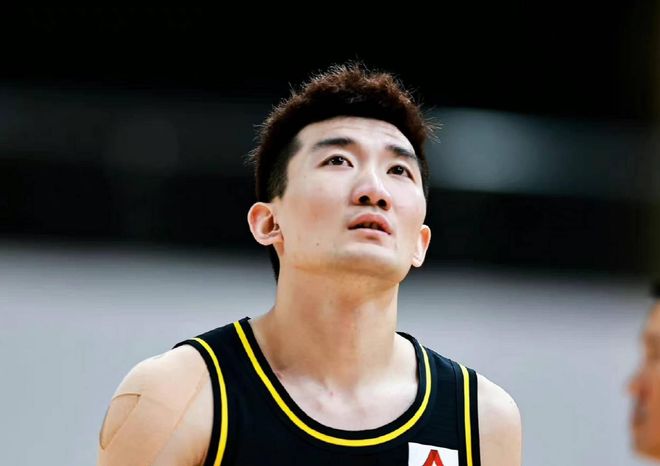 印尼公开赛：亚欧美洲均有夺冠，多位球员创造个人纪录
