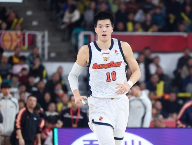 CBA第33轮最佳阵容:王浩然32分生涯新高打爆卫冕冠军 张镇麟入选