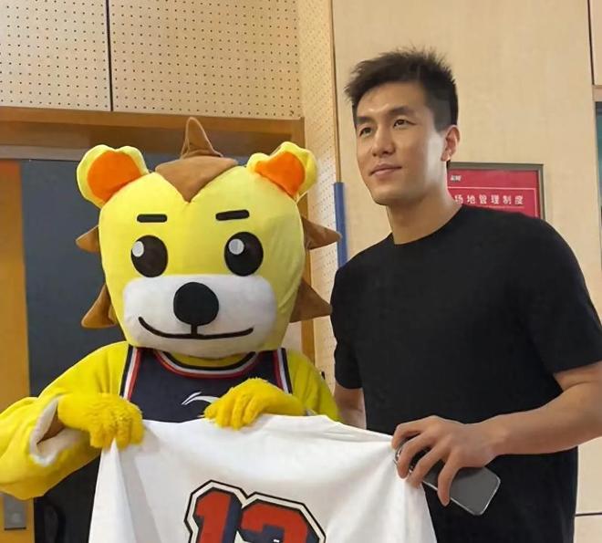 斯基拉丨米兰与安东尼奥·席尔瓦达成协议