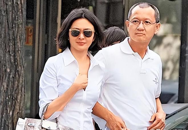 36岁汤普森跌至生涯冰点，独行侠扶正状元马上送客，3支争冠球队已列抢人清单