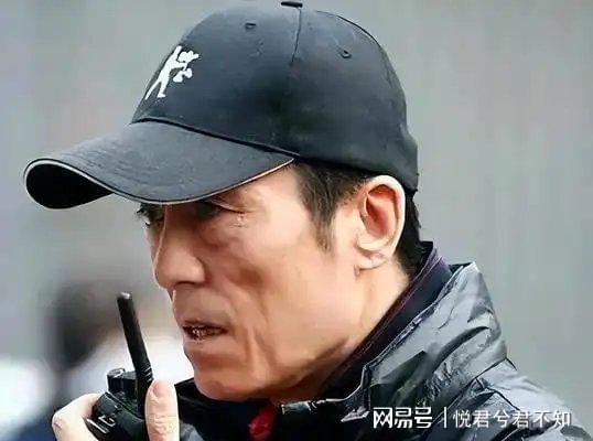 迈尔斯招募詹姆斯加盟76人：我真心认为这是你夺冠的最佳机会