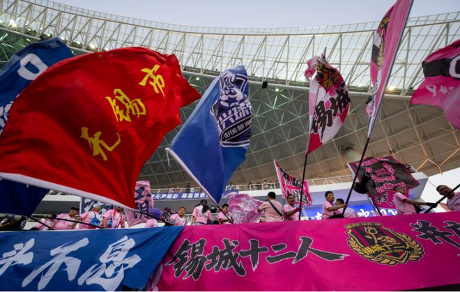 北京国安VS申花：达万客串中卫，塞鸟+孔特坐镇中场，曹永竞冲锋