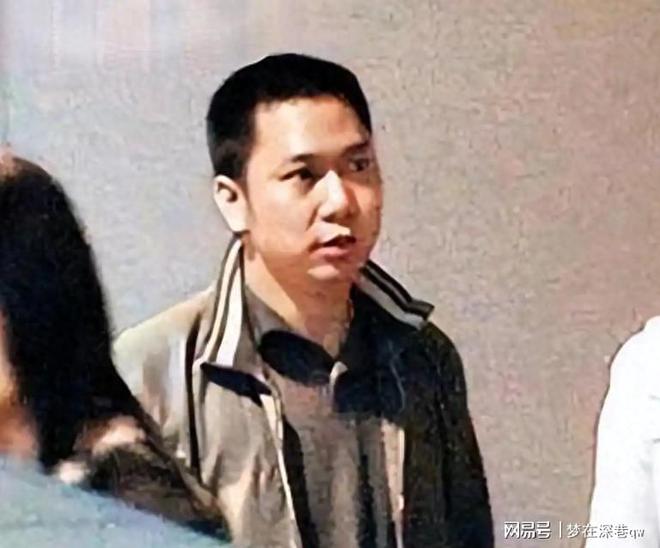 搞不懂！为什么郭士强宁愿留下冯傲，也不征召NCAA主力轮换林葳？
